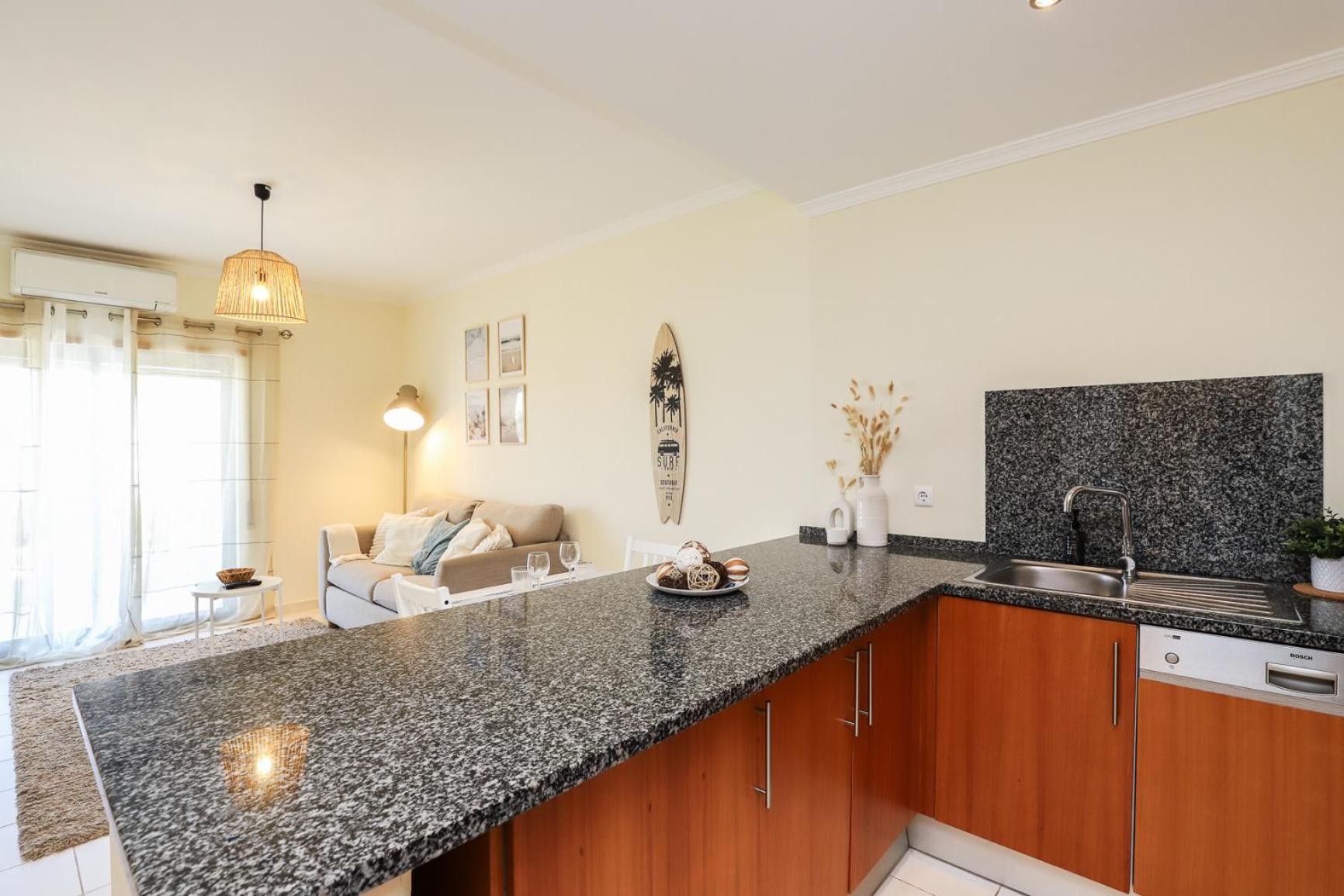 Charming Flat 10 Min Walk To Beach Lejlighed Albufeira Eksteriør billede
