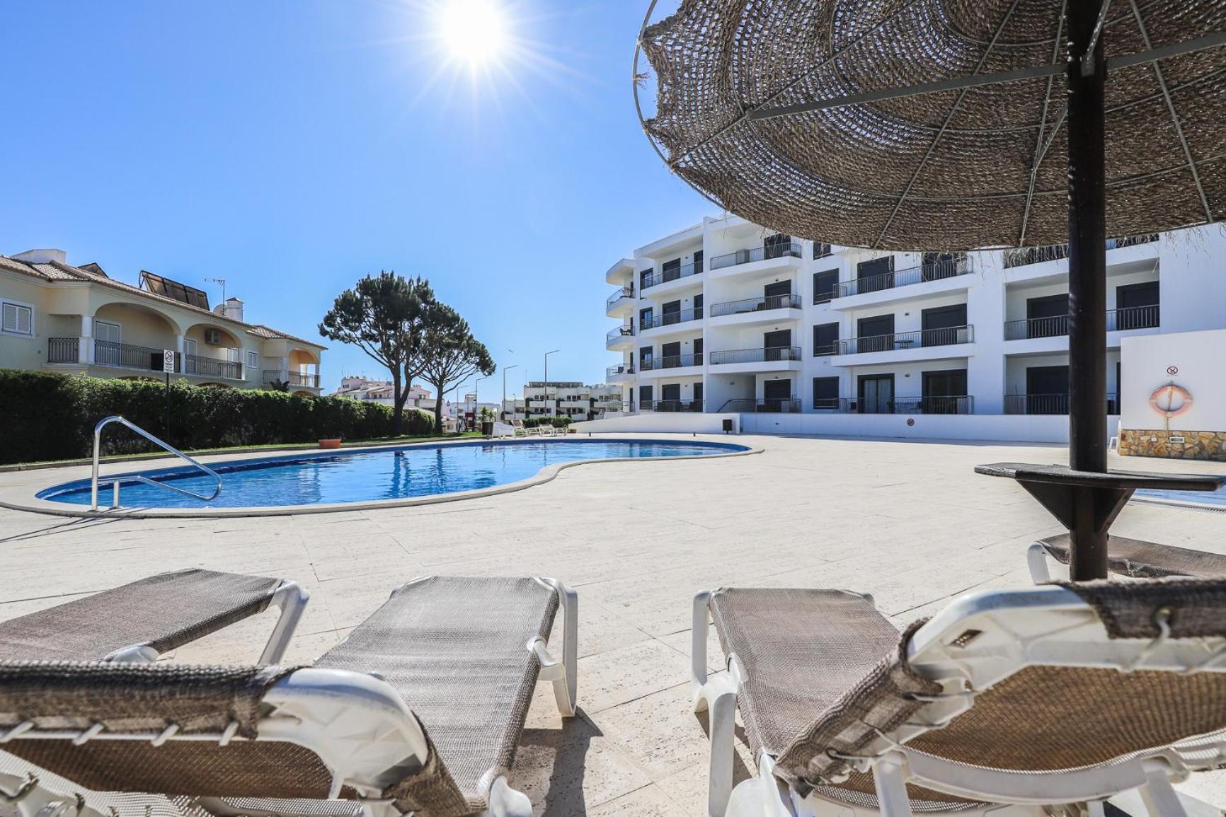 Charming Flat 10 Min Walk To Beach Lejlighed Albufeira Eksteriør billede