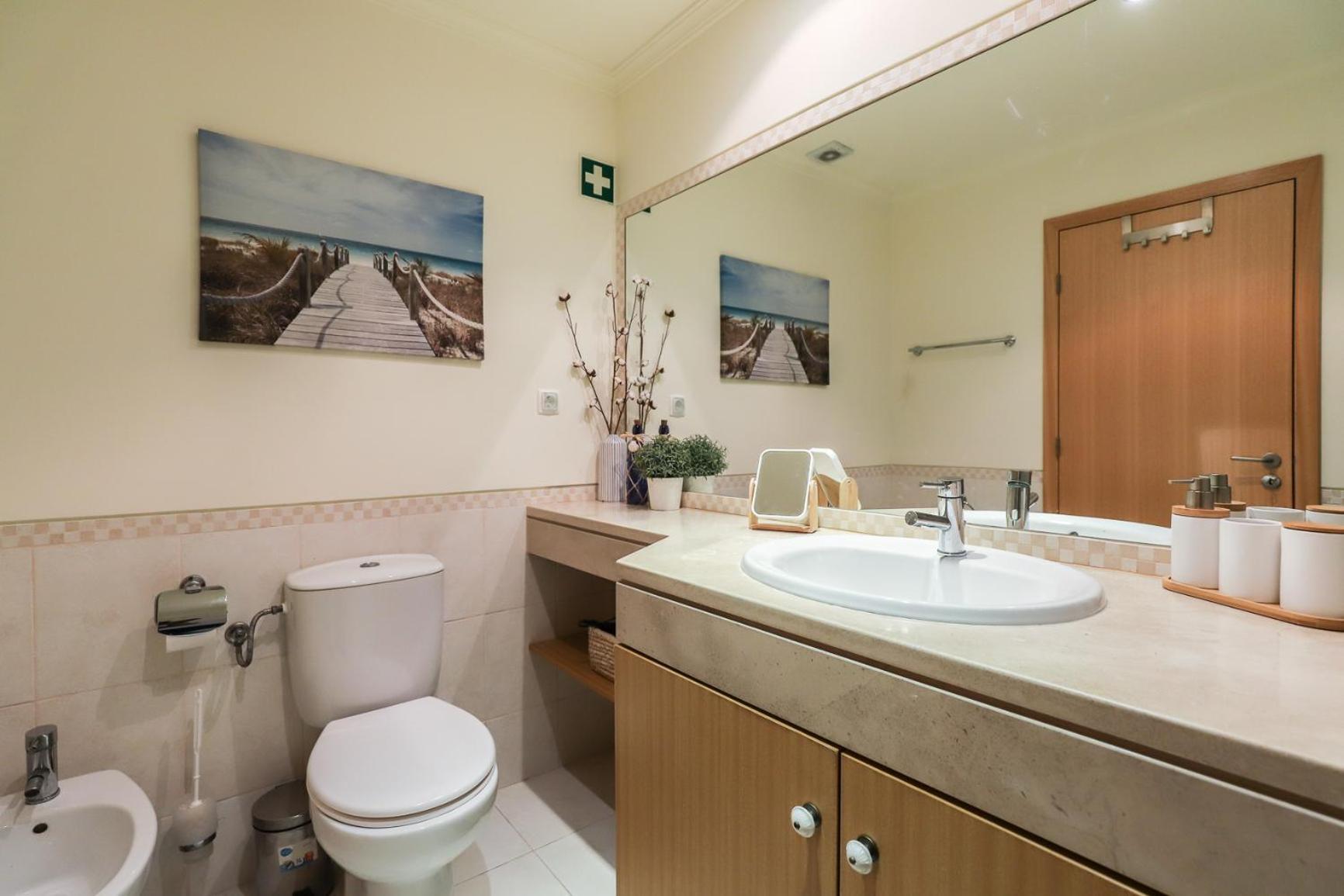 Charming Flat 10 Min Walk To Beach Lejlighed Albufeira Eksteriør billede